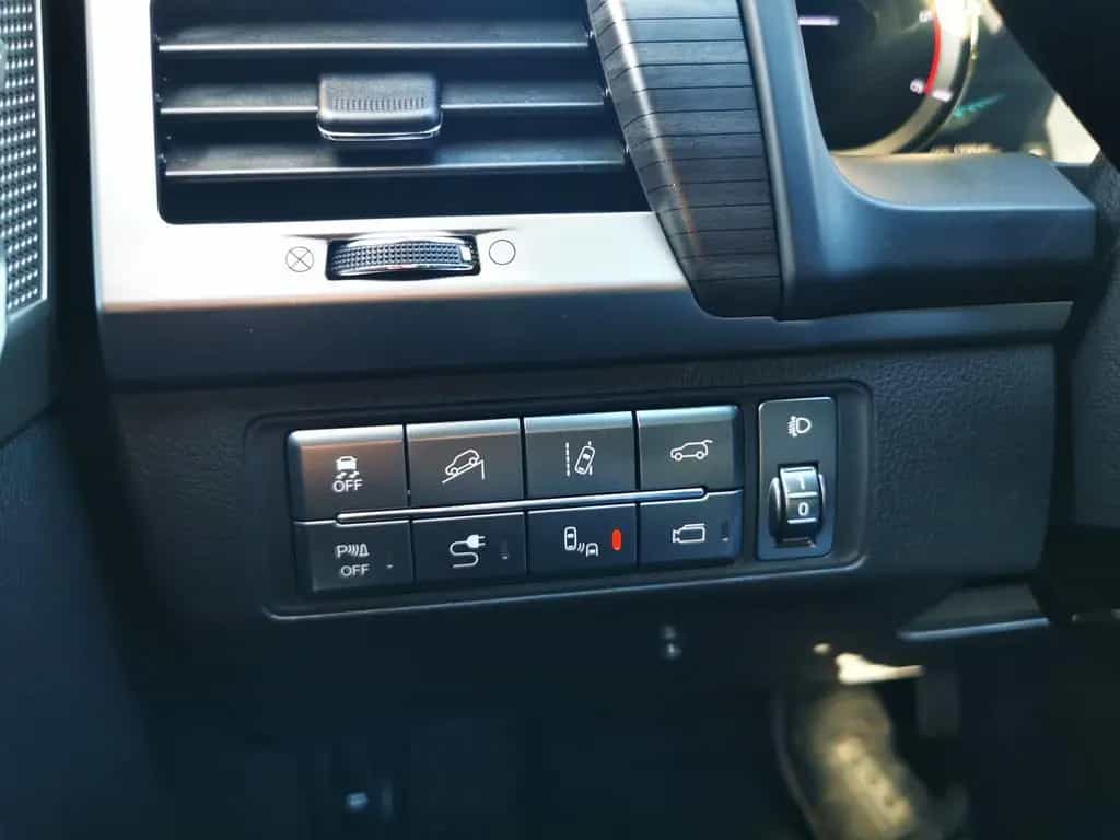 Ssangyong REXTON G4 2.2 e-XDi Sapphire 4x4 11/2017-photo-18