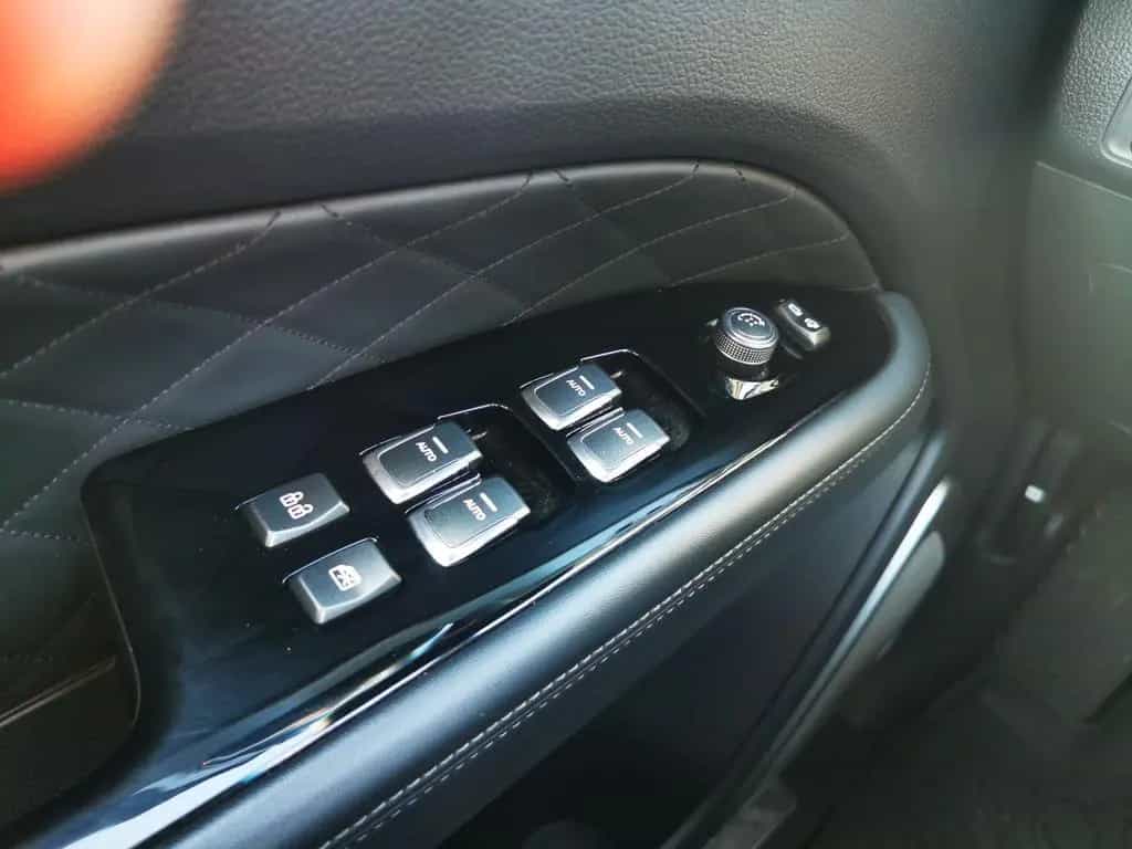 Ssangyong REXTON G4 2.2 e-XDi Sapphire 4x4 11/2017-photo-19