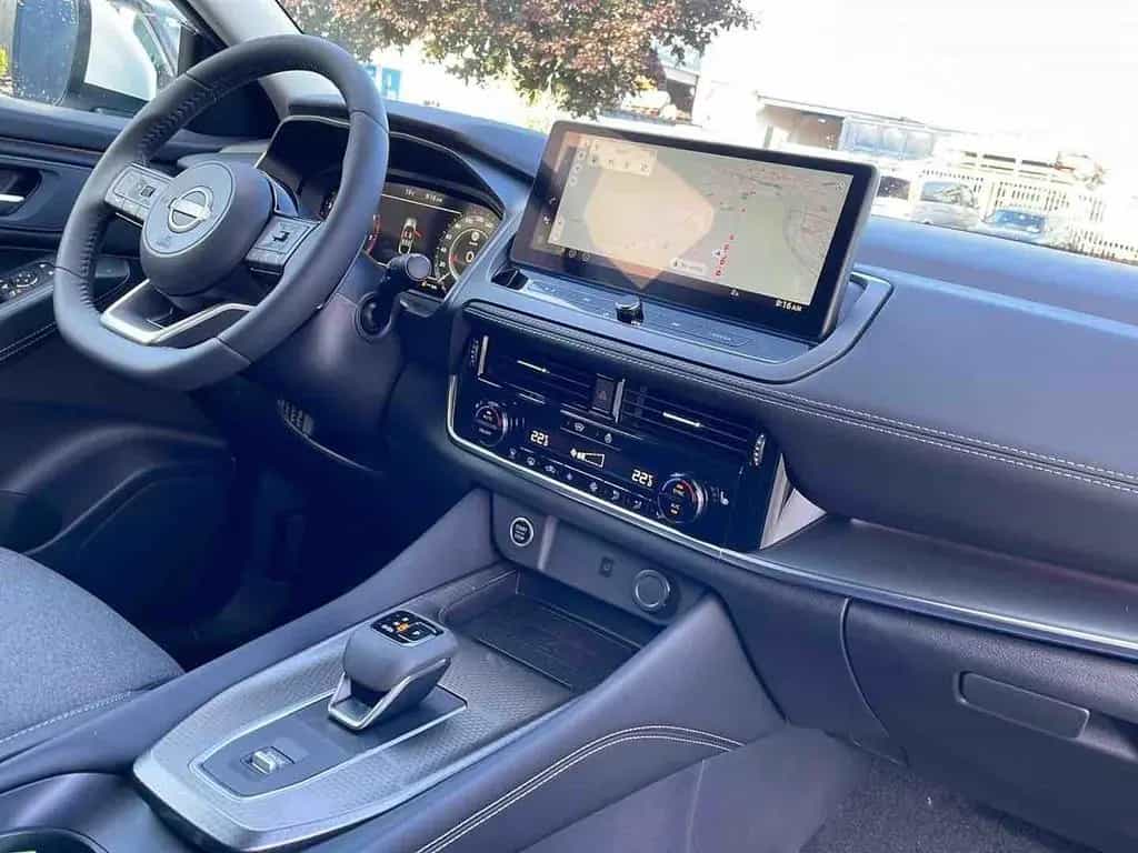 Nissan Qashqai 1.3 DIG-T XTronic N-Connecta Winter/Komf 09/2025-photo-17