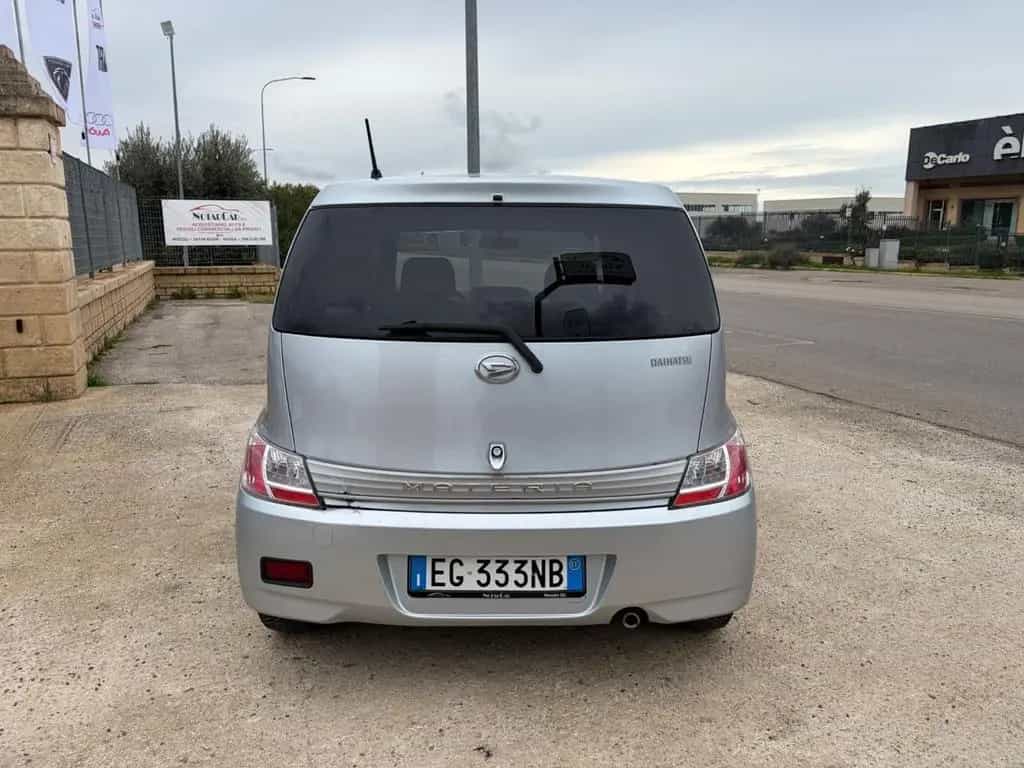 Daihatsu MATERIA 1.5 aut. Taka 11/2011-photo-4