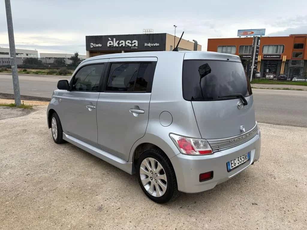 Daihatsu MATERIA 1.5 aut. Taka 11/2011-photo-5