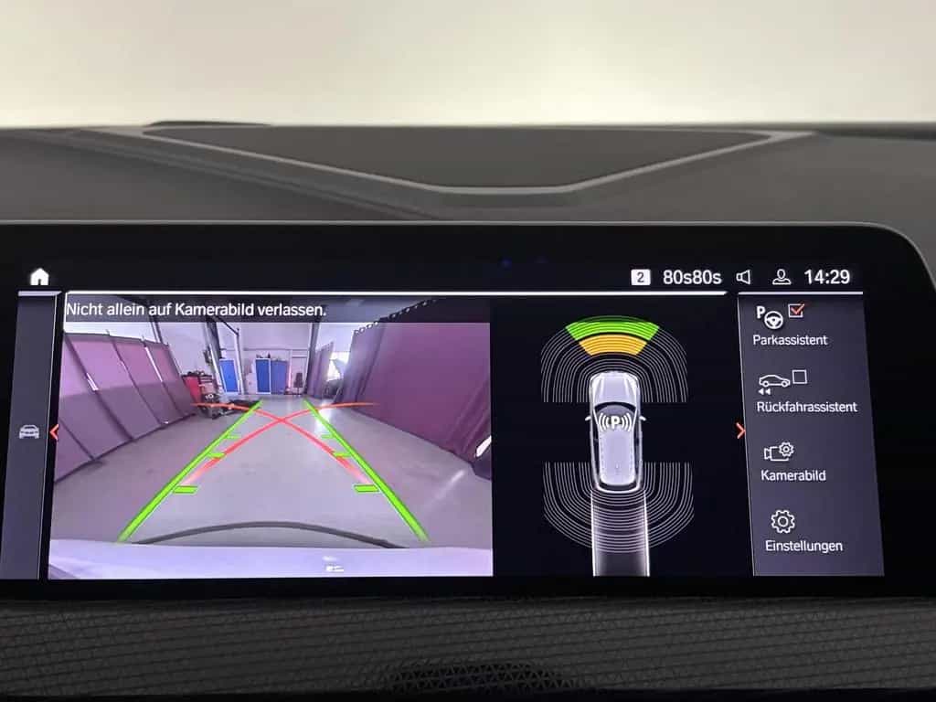 BMW 118 d M Sport Virtual LED Navi Kamera Ambiente 05/2022-photo-18