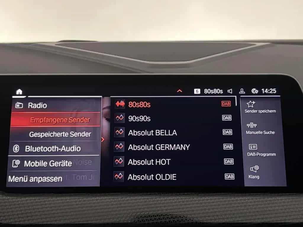 BMW 118 d M Sport Virtual LED Navi Kamera Ambiente 05/2022-photo-19