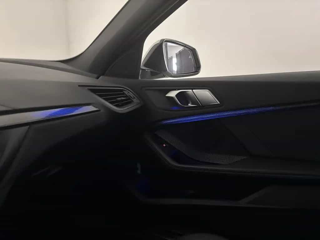 BMW 118 d M Sport Virtual LED Navi Kamera Ambiente 05/2022-photo-25