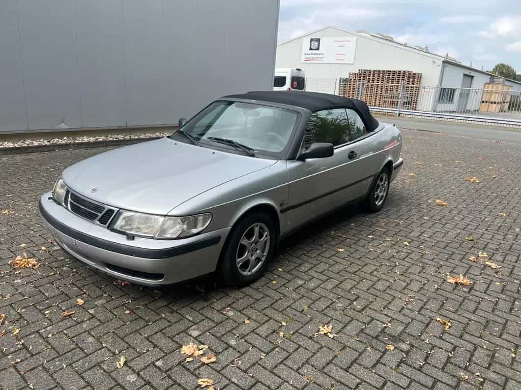 Saab 9-3 2.0i S Cabriolet 05/1998-photo-7