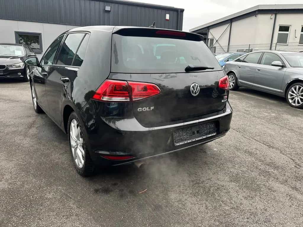 Volkswagen Golf VII Lim. Highline BMT,Standheizung,Massage 11/2017-photo-2