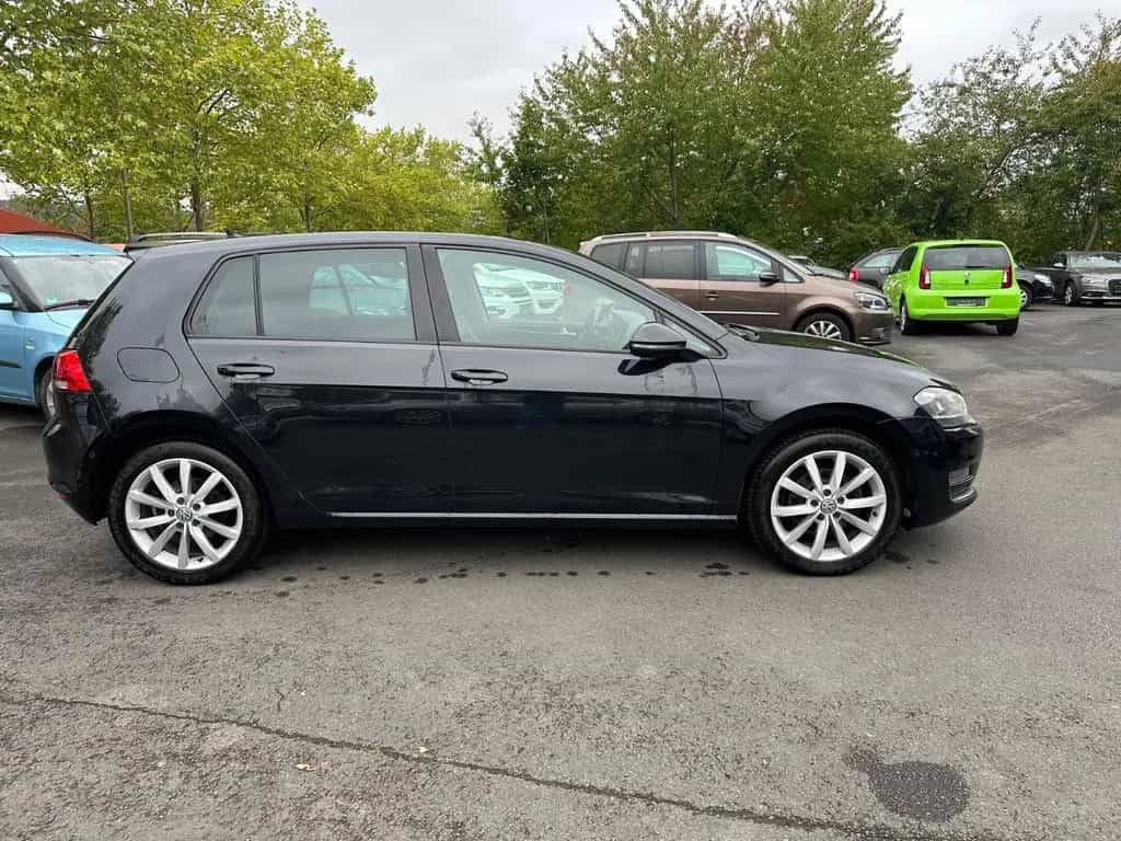 Volkswagen Golf VII Lim. Highline BMT,Standheizung,Massage 11/2017-photo-3