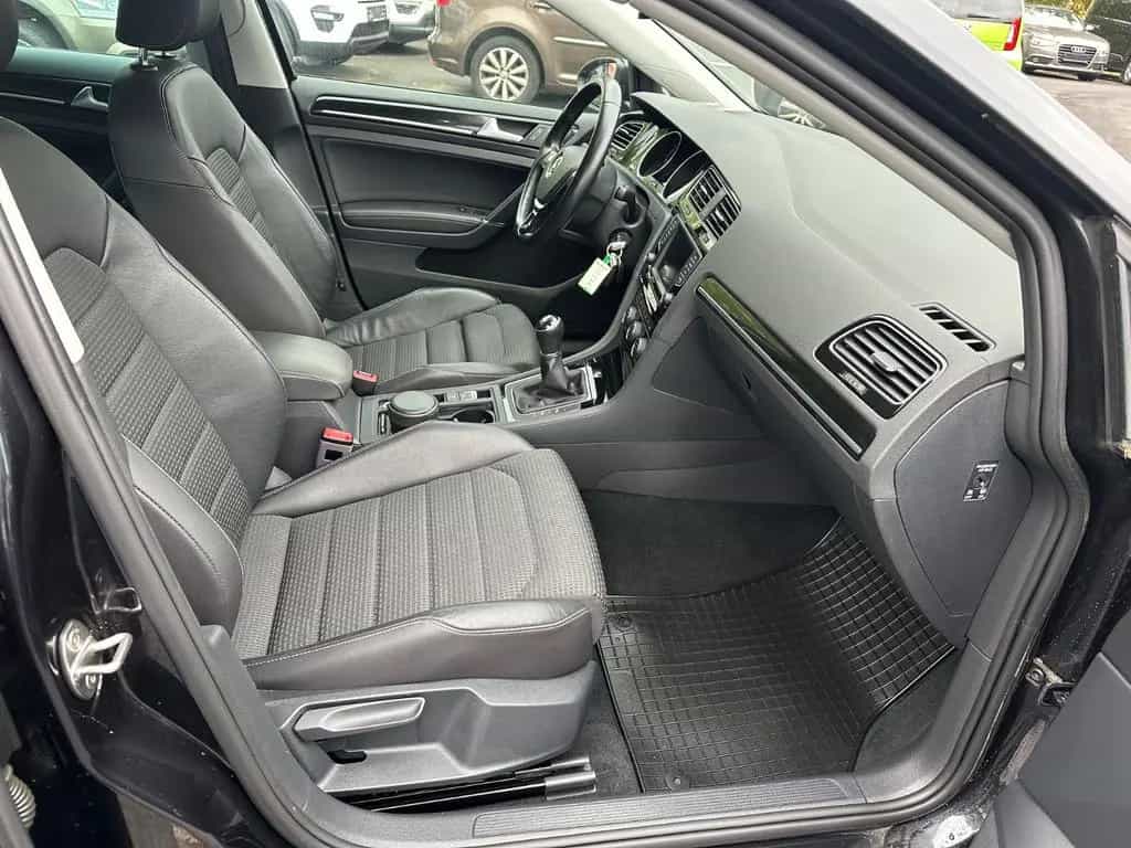 Volkswagen Golf VII Lim. Highline BMT,Standheizung,Massage 11/2017-photo-6