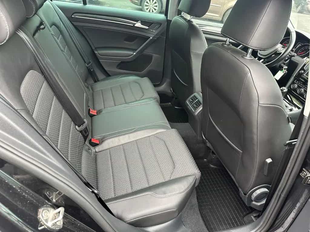 Volkswagen Golf VII Lim. Highline BMT,Standheizung,Massage 11/2017-photo-7