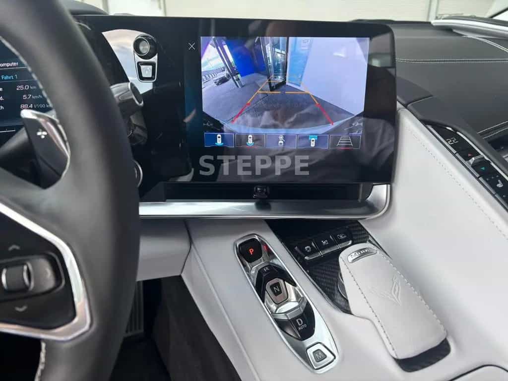 Corvette C8 Stingray Convertible 3LT Europamodell STEPPE 08/2025-photo-15