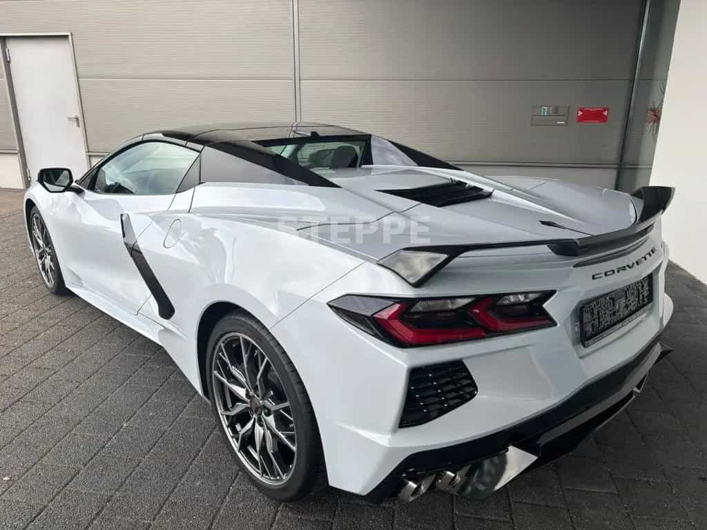 Corvette C8 Stingray Convertible 3LT Europamodell STEPPE 08/2025-photo-3
