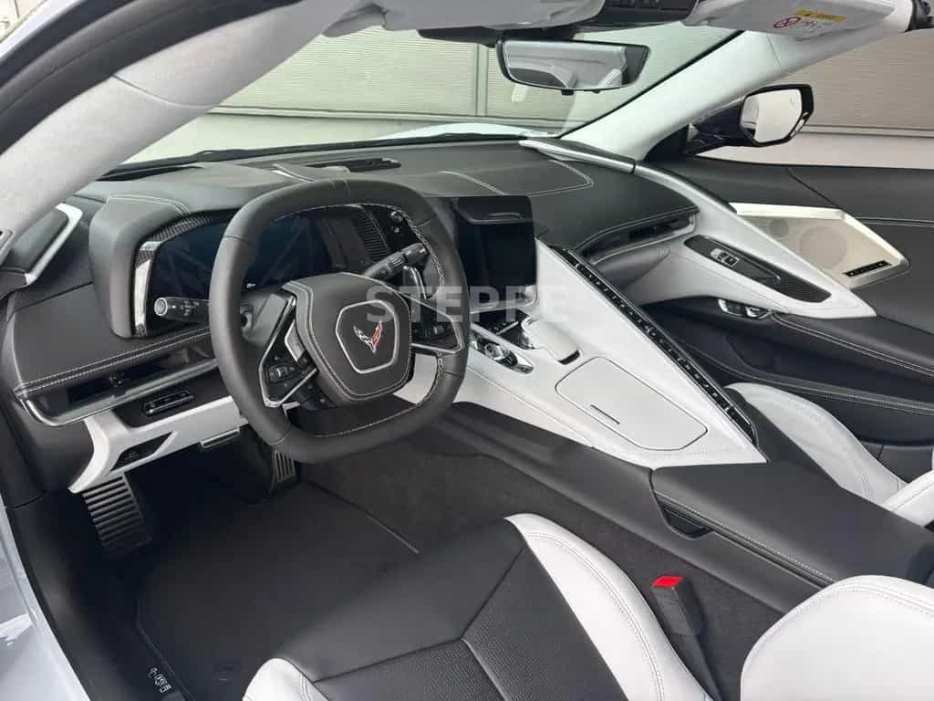 Corvette C8 Stingray Convertible 3LT Europamodell STEPPE 08/2025-photo-8
