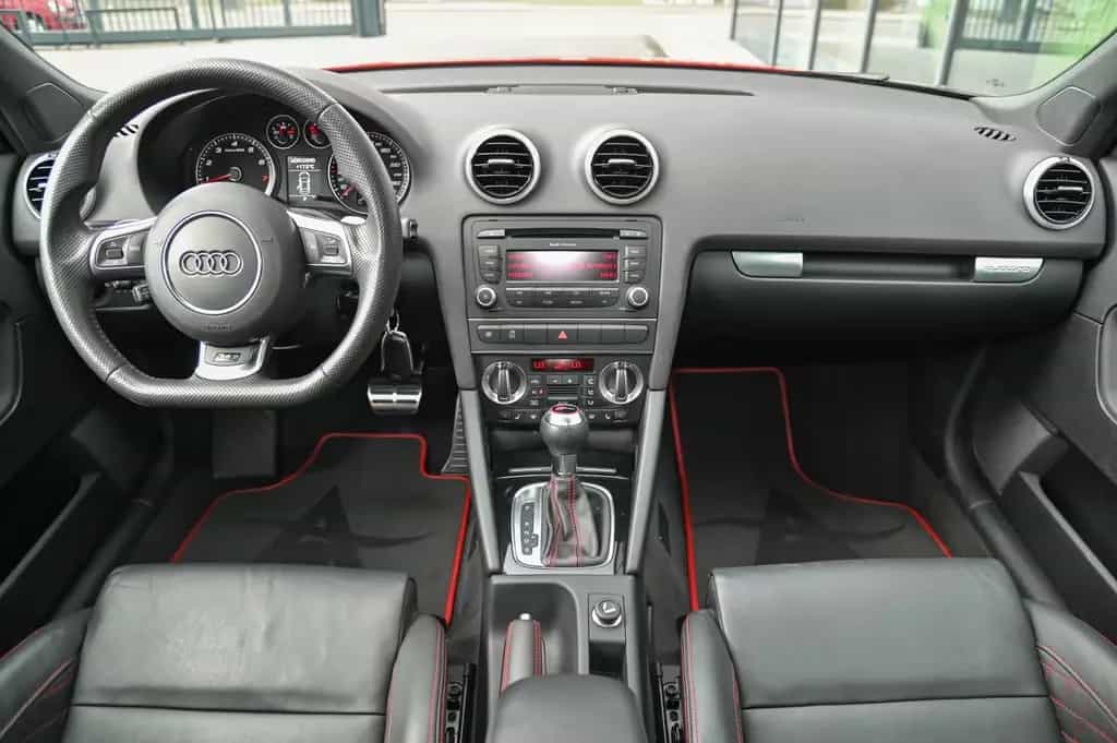 Audi RS3 Sportback 2.5 TFSI *Schalensitze Exclusive* 04/2012-photo-9
