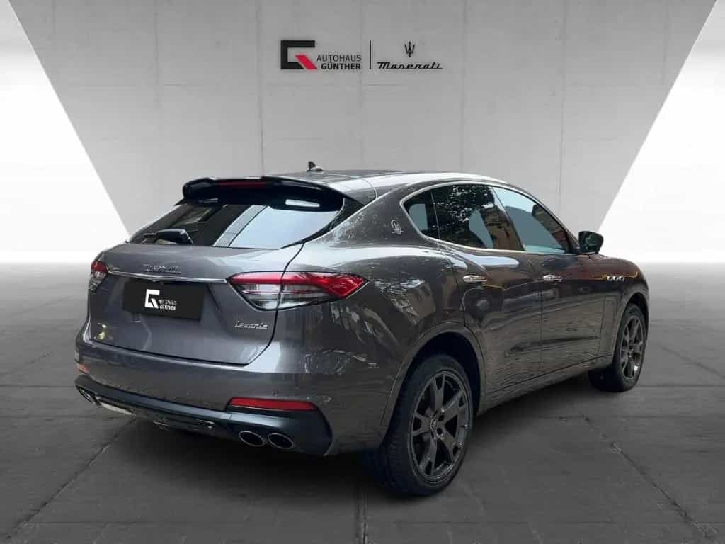 Maserati Levante GranSport Facelift & Maserati Approved 06/2021-photo-3