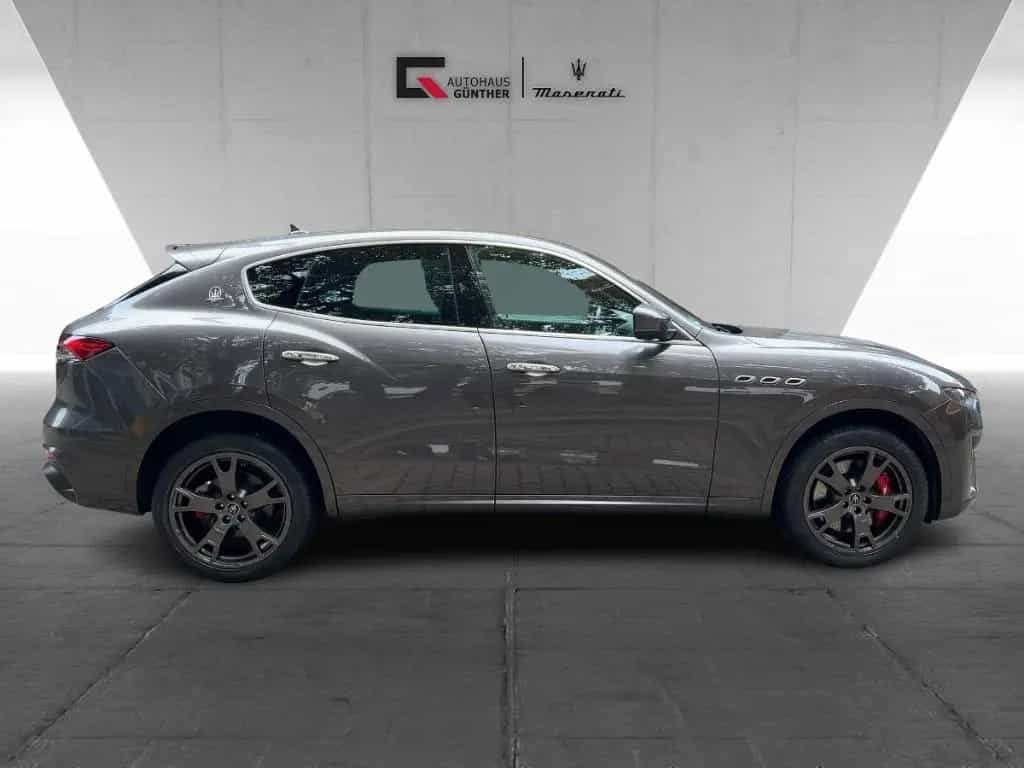 Maserati Levante GranSport Facelift & Maserati Approved 06/2021-photo-4
