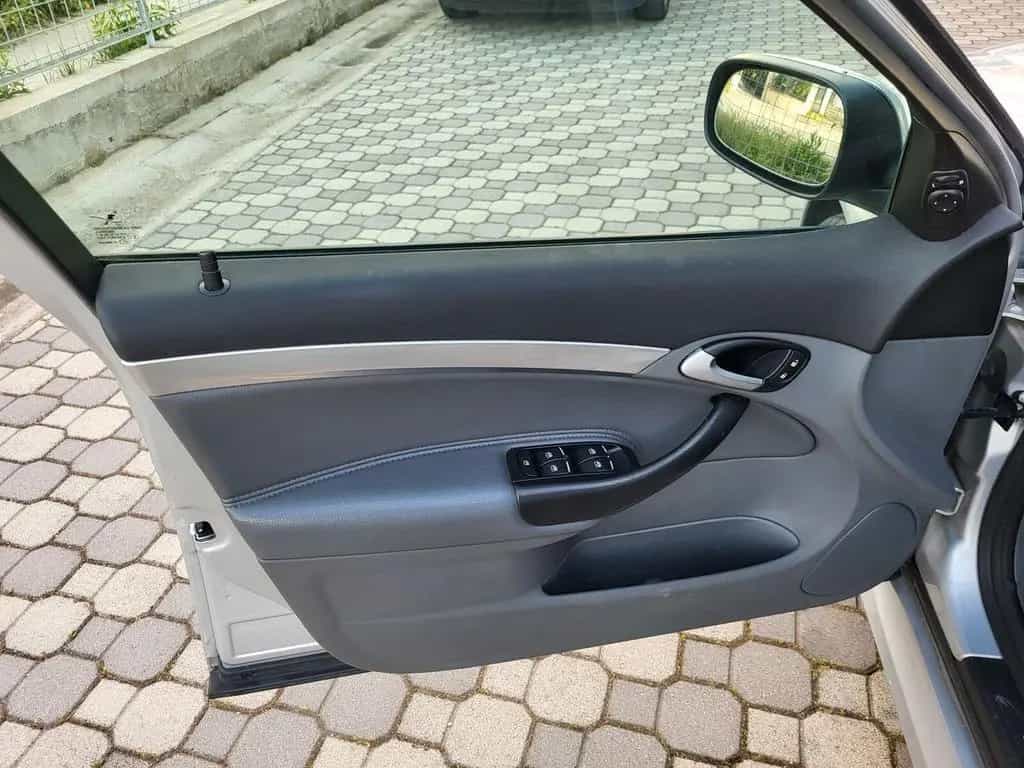 Saab 9-3 SportHatch 1.9 tid 16v 150 CV - VECTOR 03/2007-photo-13