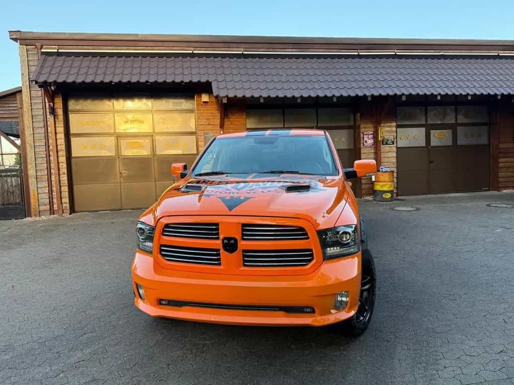 Dodge RAM NAP*SPORT*OFF-ROAD*LIFT*AHK*LED*NAVI*GARANTIE 12/2017-photo-2