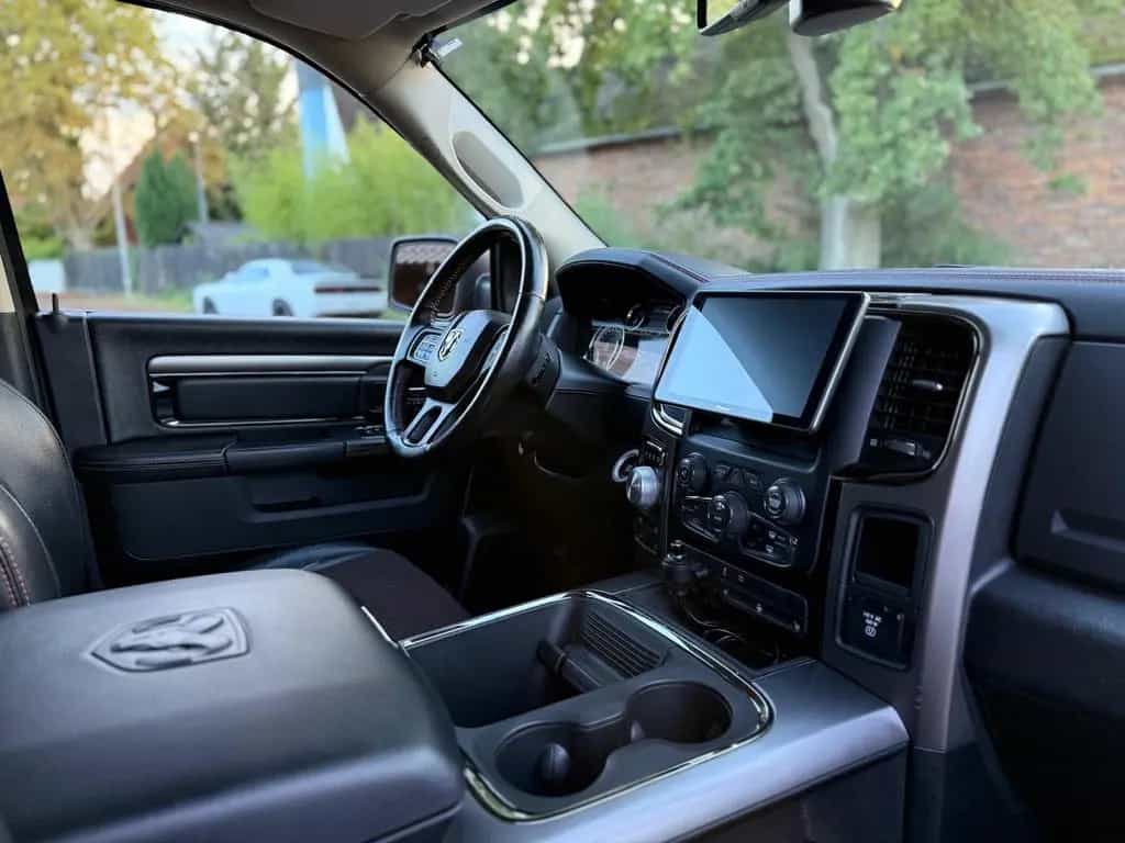 Dodge RAM NAP*SPORT*OFF-ROAD*LIFT*AHK*LED*NAVI*GARANTIE 12/2017-photo-43