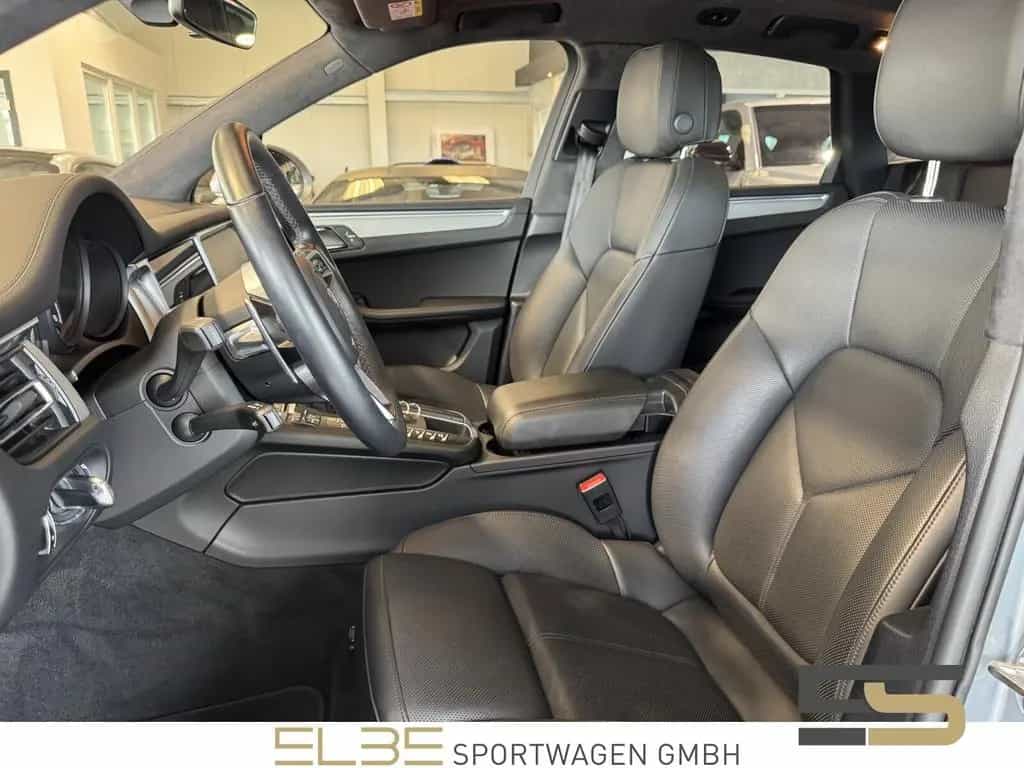 Porsche Macan Turbo BOSE LUFT PANO 360° SPORTABGAS VOLL 07/2020-photo-11