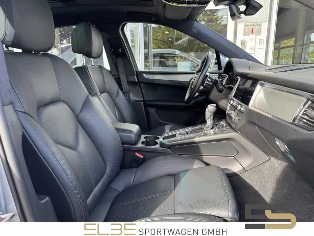 Porsche Macan Turbo BOSE LUFT PANO 360° SPORTABGAS VOLL 07/2020-photo-12