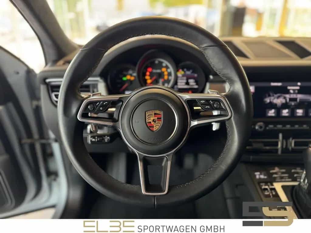 Porsche Macan Turbo BOSE LUFT PANO 360° SPORTABGAS VOLL 07/2020-photo-13