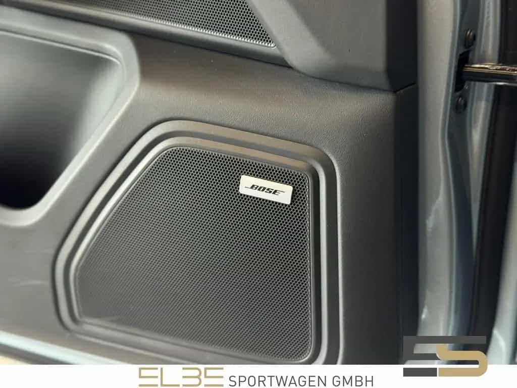 Porsche Macan Turbo BOSE LUFT PANO 360° SPORTABGAS VOLL 07/2020-photo-14