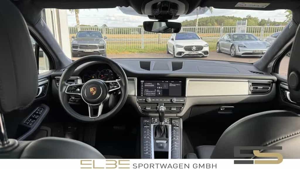 Porsche Macan Turbo BOSE LUFT PANO 360° SPORTABGAS VOLL 07/2020-photo-21