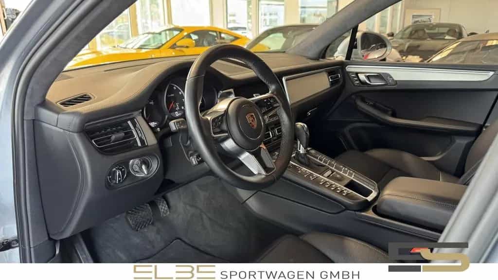 Porsche Macan Turbo BOSE LUFT PANO 360° SPORTABGAS VOLL 07/2020-photo-9
