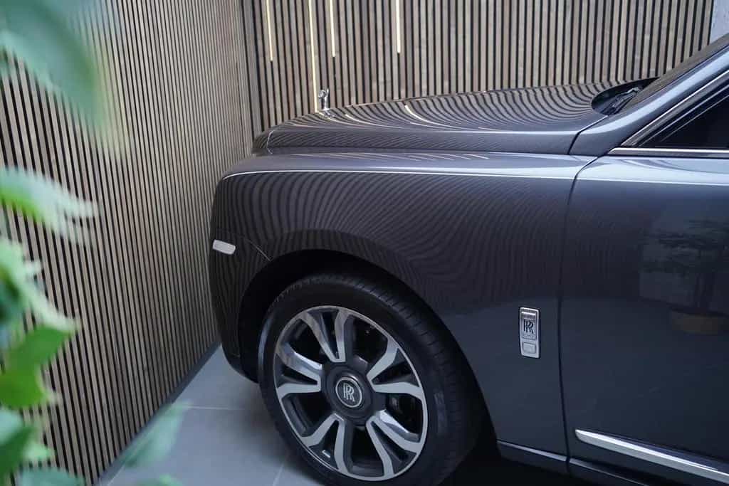 Rolls-Royce Cullinan | TV | 4-Seats | NightV | 22Z | Fridge 02/2021-photo-27