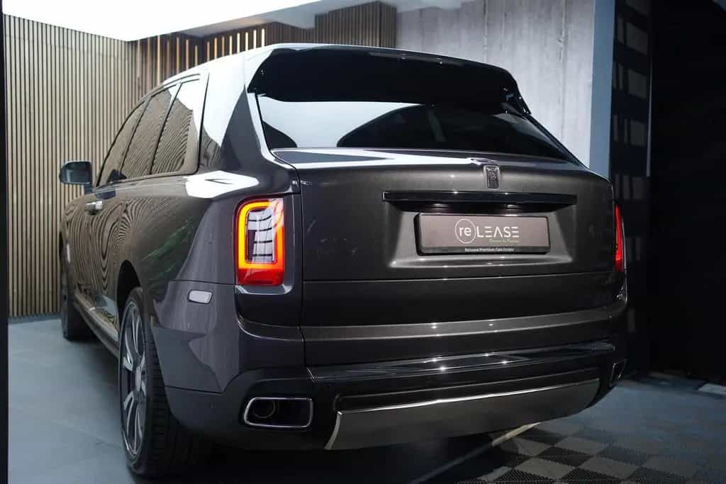 Rolls-Royce Cullinan | TV | 4-Seats | NightV | 22Z | Fridge 02/2021-photo-4