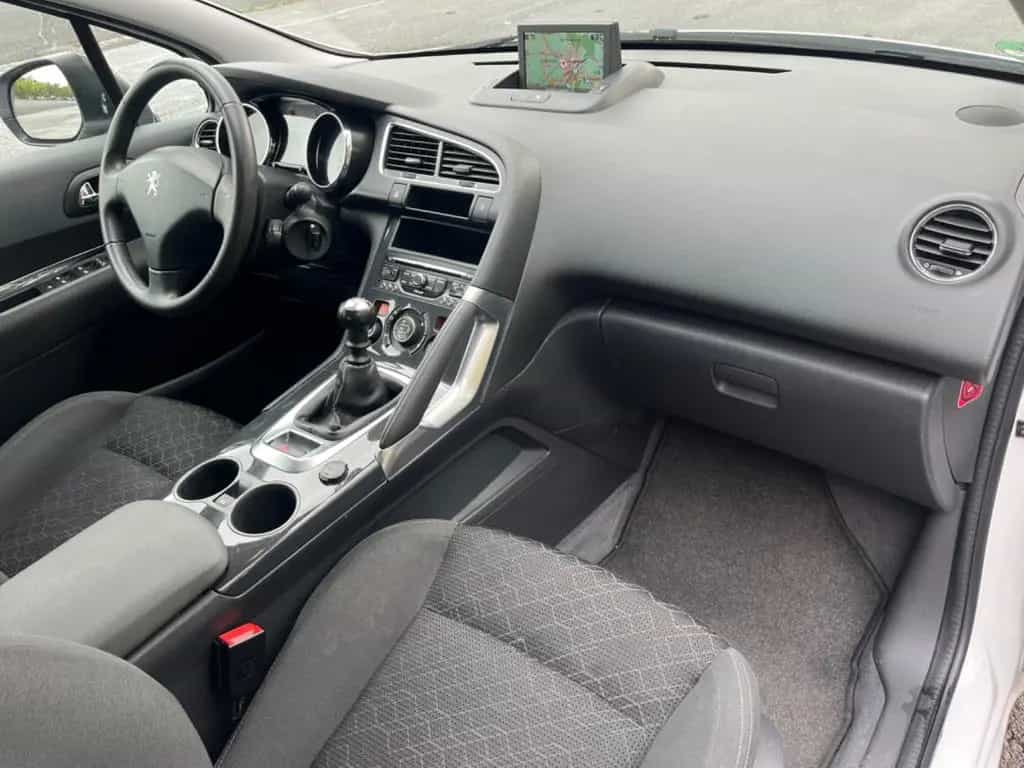 Peugeot 3008 Active,PANO, Kamera,LED, 1 Jahr GW-Garantie 08/2016-photo-5
