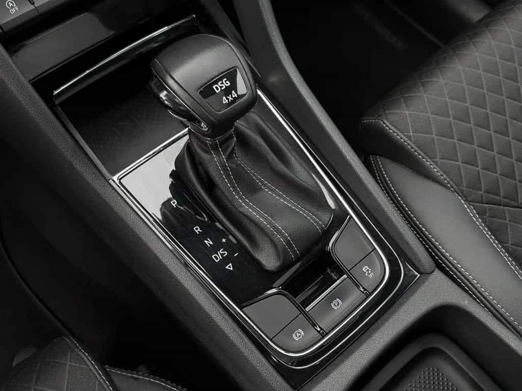 Skoda Kodiaq Ambition 4x4  1Hd/Leder/Navi/Pano/Kamera 12/2017-photo-20