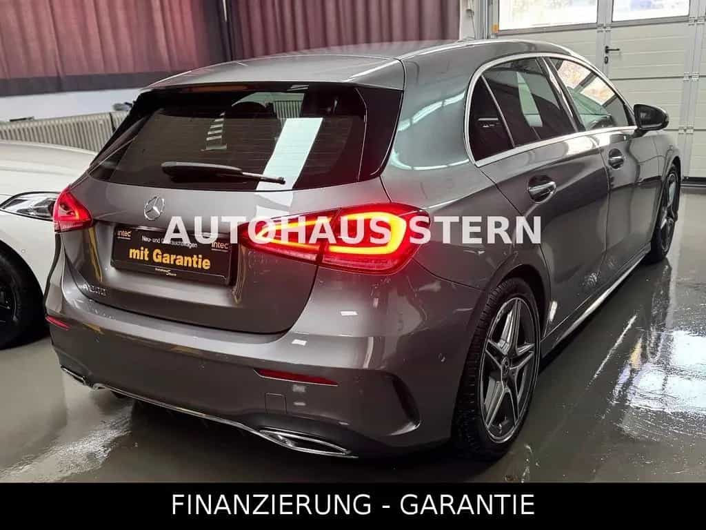 Mercedes-Benz A-Class 200 AMG Line Carplay Kamera LED 8xReifen Spur 11/2018-photo-6