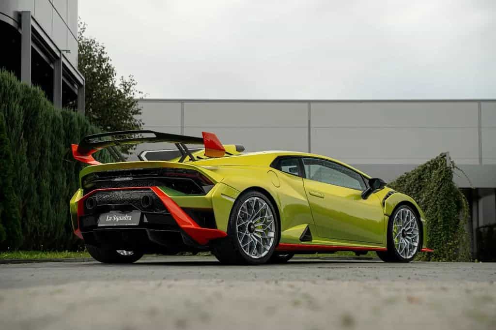 Lamborghini Huracán STO 03/2023-photo-2