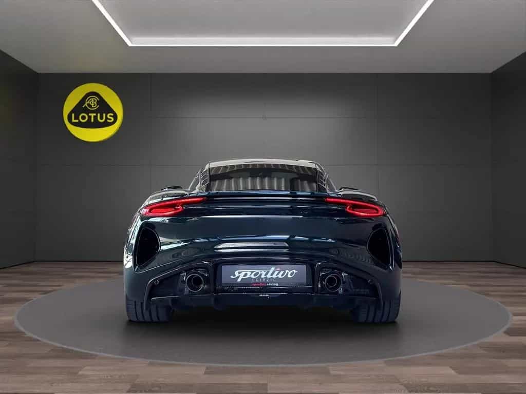 Lotus Emira Turbo SE *Dark Verdant* *Lotus Leipzig* 08/2025-photo-4