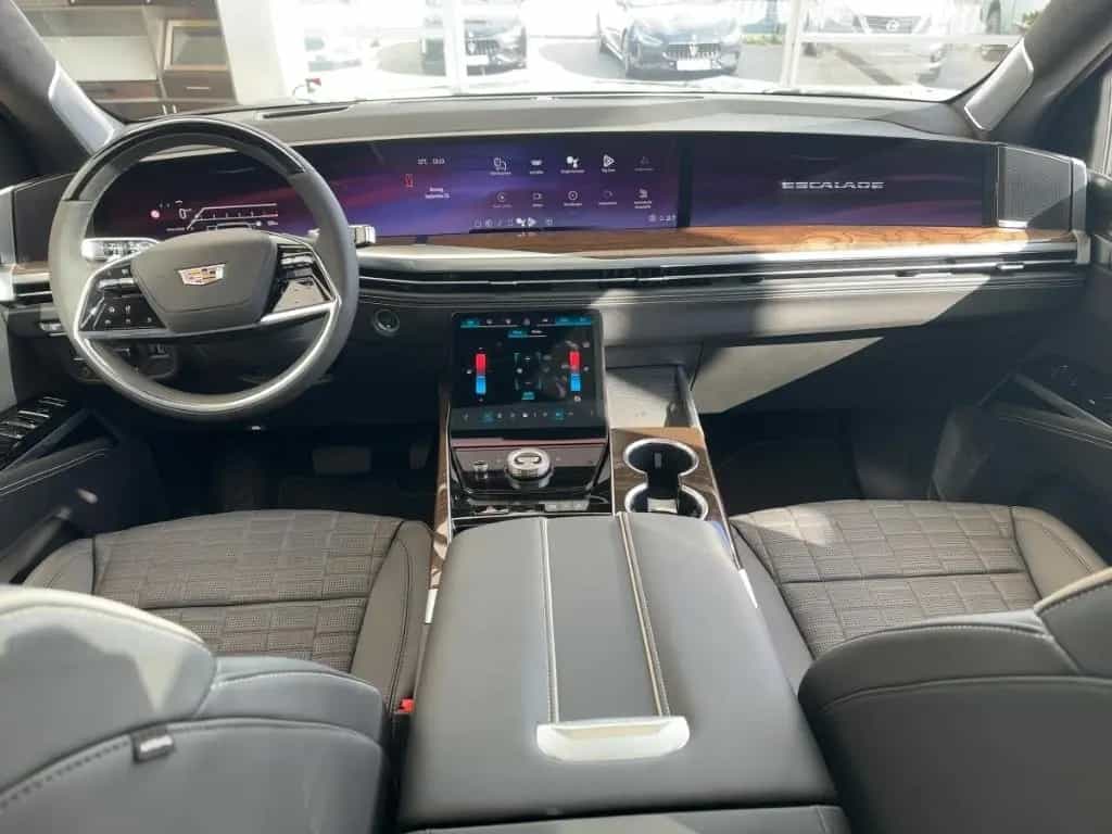 Cadillac Escalade 2026 Sport Platinum 4WD 6.2L V8 48 Mona null-photo-7