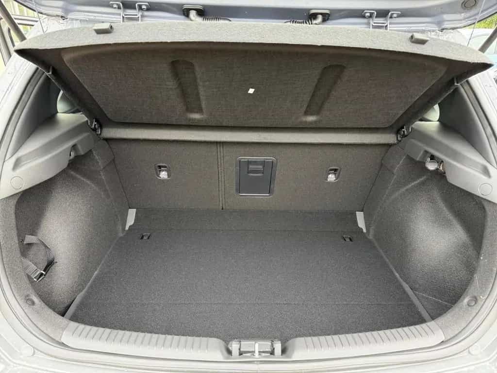 Hyundai i30 N-LINE AUTOMATIK+EL.SITZE+TOTWINKELASSISTENT 11/2025-photo-11