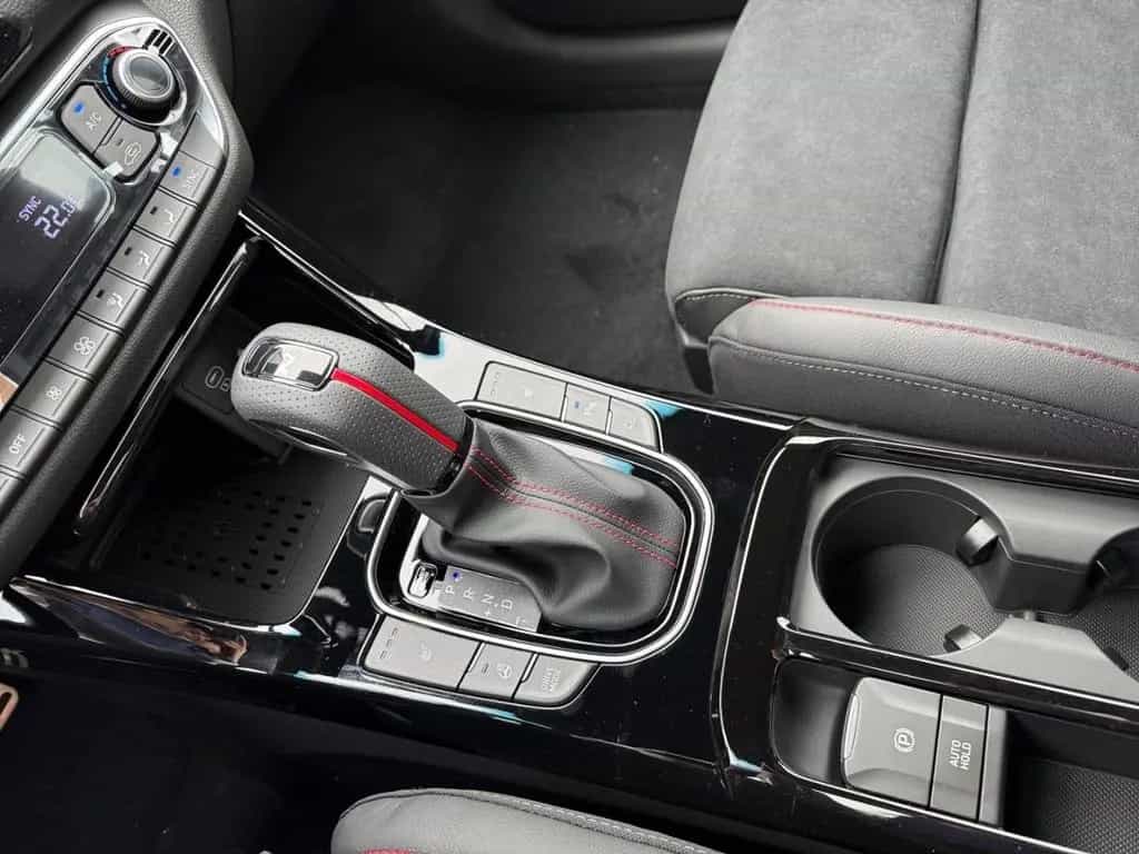 Hyundai i30 N-LINE AUTOMATIK+EL.SITZE+TOTWINKELASSISTENT 11/2025-photo-13