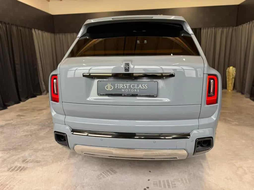 Rolls-Royce Cullinan * Black Badge*MY26 *Footrest* null-photo-12