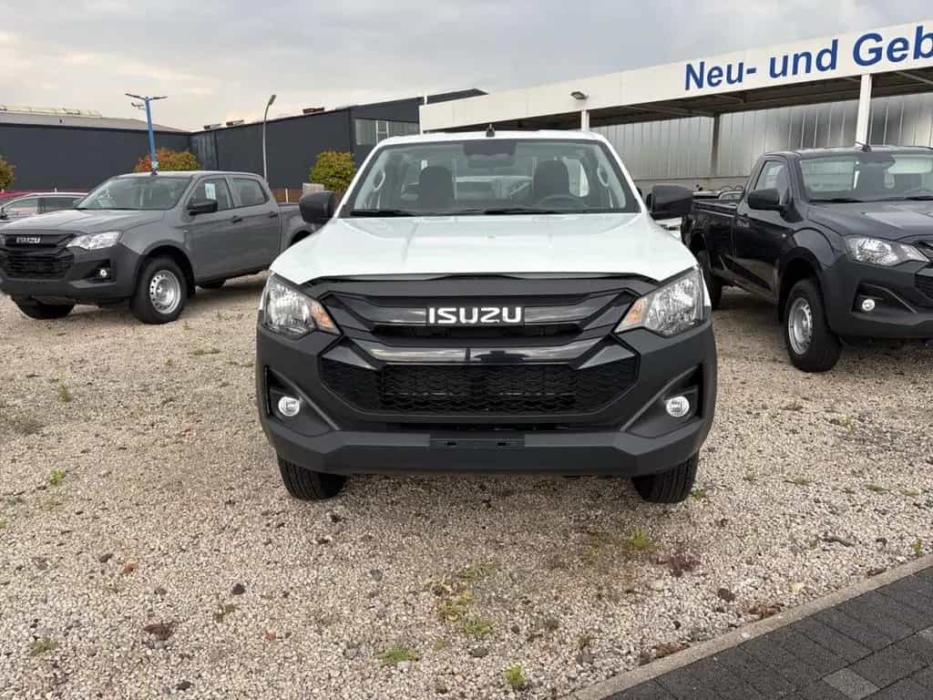 Isuzu D-Max 1.9 D SINGLE CAB L 2WD HR AT MY25 null-photo-2
