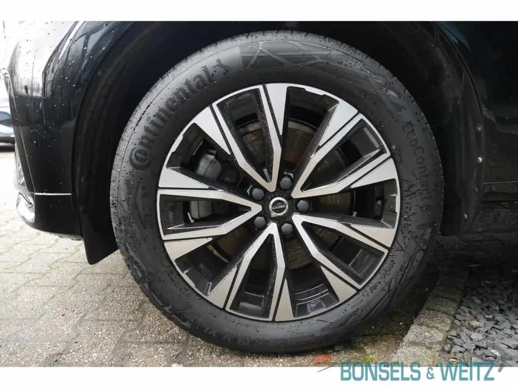 Volvo XC60 Plus Dark 2WD Diesel EU6d B4 AUTOMATIK AHK 12/2022-photo-14