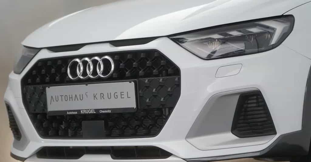 Audi A1 Citycarver Gletscherweiß! Optik-Paket! 03/2020-photo-2