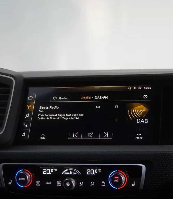 Audi A1 Citycarver Gletscherweiß! Optik-Paket! 03/2020-photo-23
