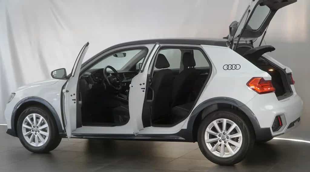 Audi A1 Citycarver Gletscherweiß! Optik-Paket! 03/2020-photo-6