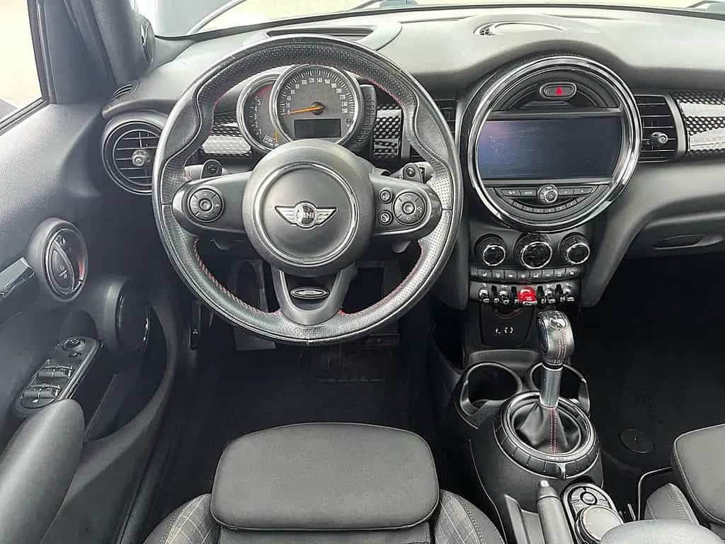 MINI Cooper SD 2.0 Sport-Aut CHILI LED HUD PANO NAVI 03/2017-photo-13