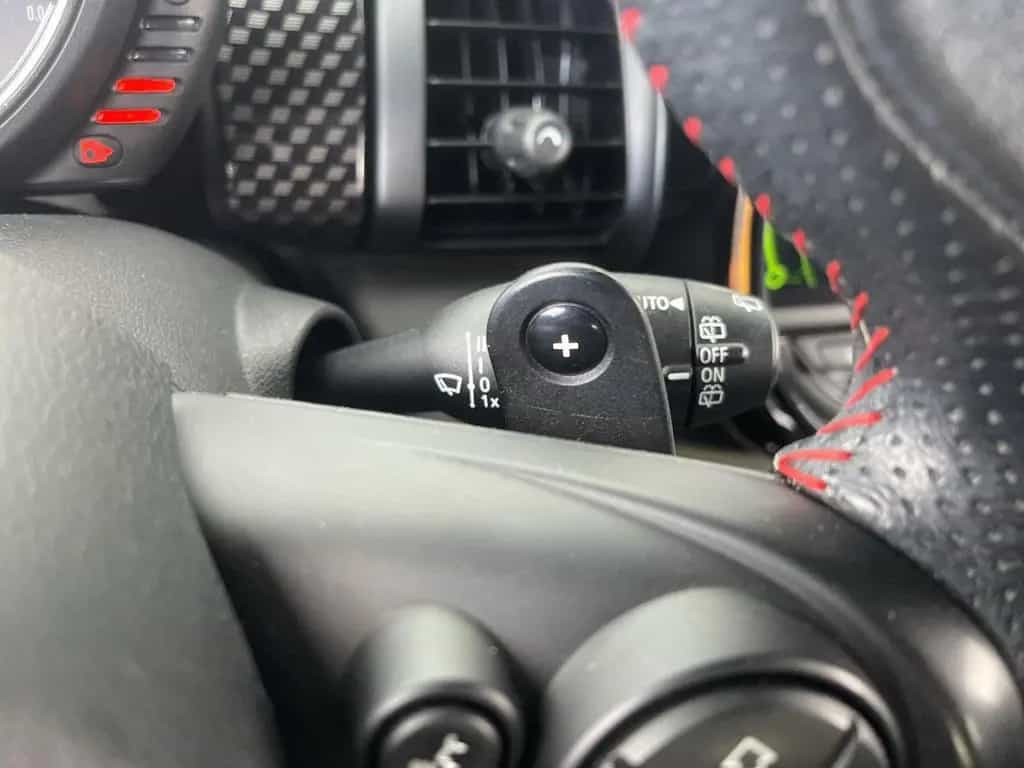 MINI Cooper SD 2.0 Sport-Aut CHILI LED HUD PANO NAVI 03/2017-photo-22