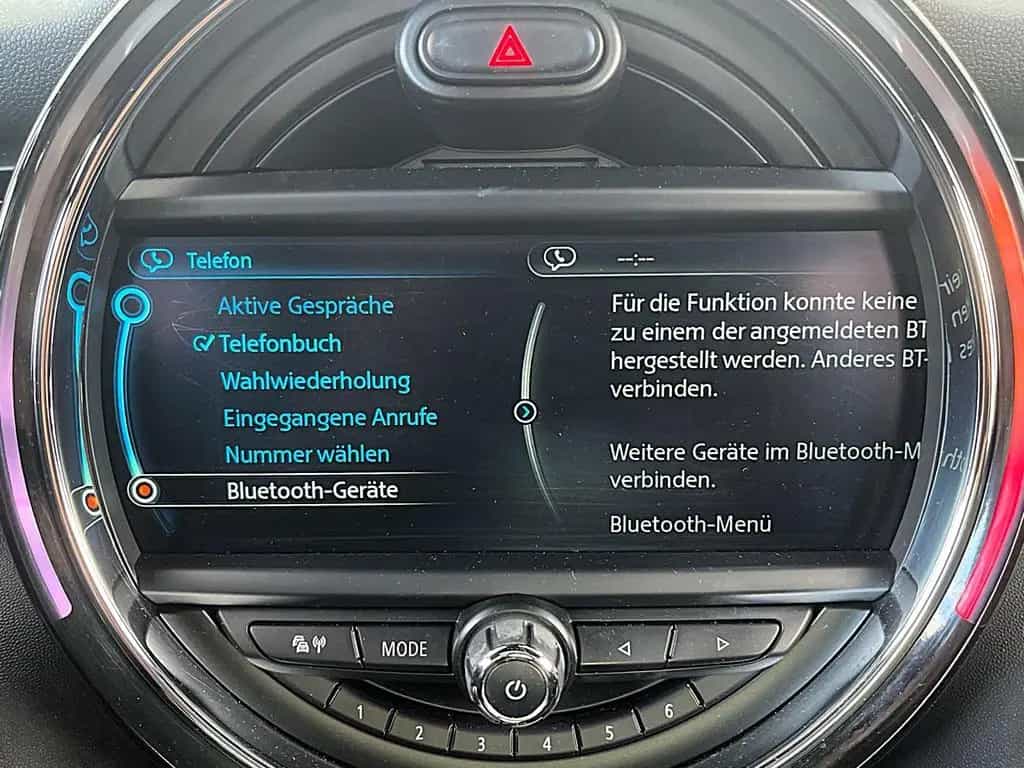 MINI Cooper SD 2.0 Sport-Aut CHILI LED HUD PANO NAVI 03/2017-photo-25