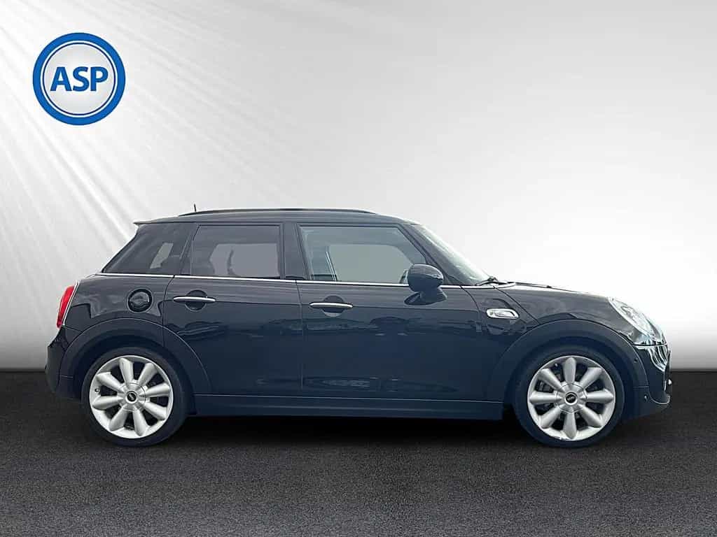 MINI Cooper SD 2.0 Sport-Aut CHILI LED HUD PANO NAVI 03/2017-photo-3