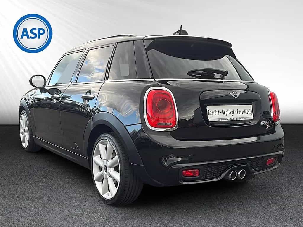 MINI Cooper SD 2.0 Sport-Aut CHILI LED HUD PANO NAVI 03/2017-photo-5