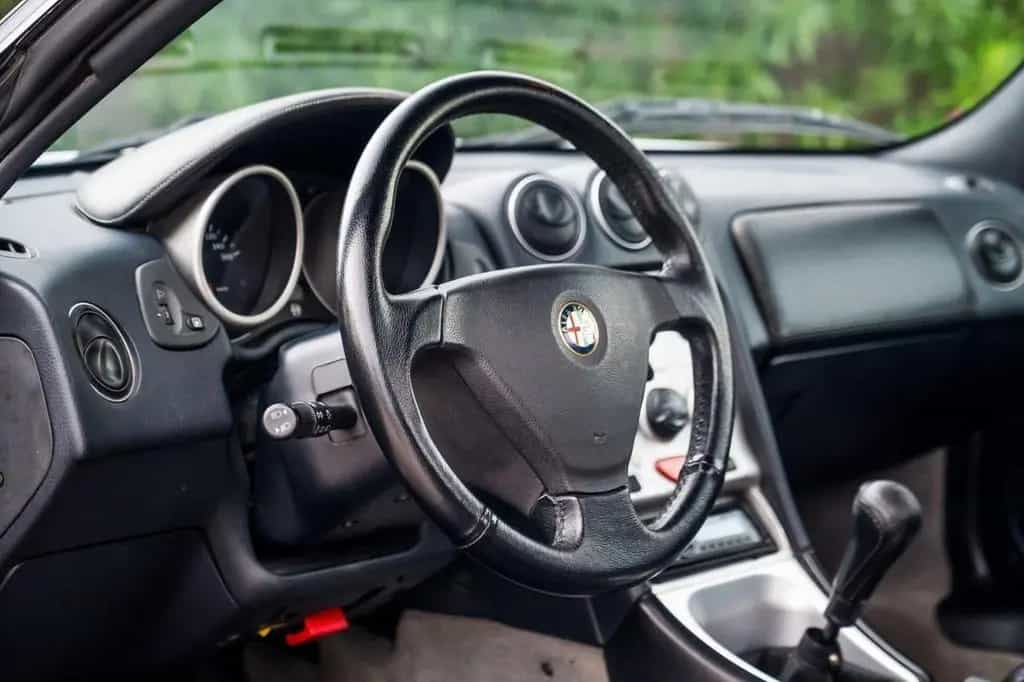 Alfa Romeo GTV Spider 1.8i 16V Twin Spark cat 01/1999-photo-7